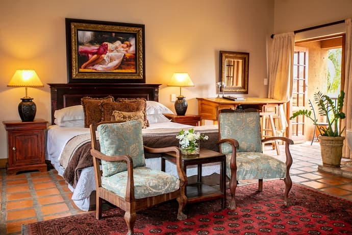 Terra Casa, Primary image