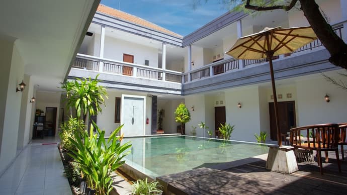 Teges Inn Kuta, Primary image