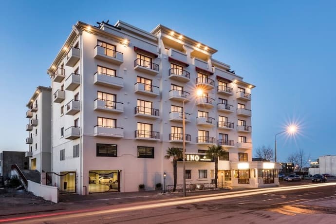 Fino Hotel and Suites, Primary image