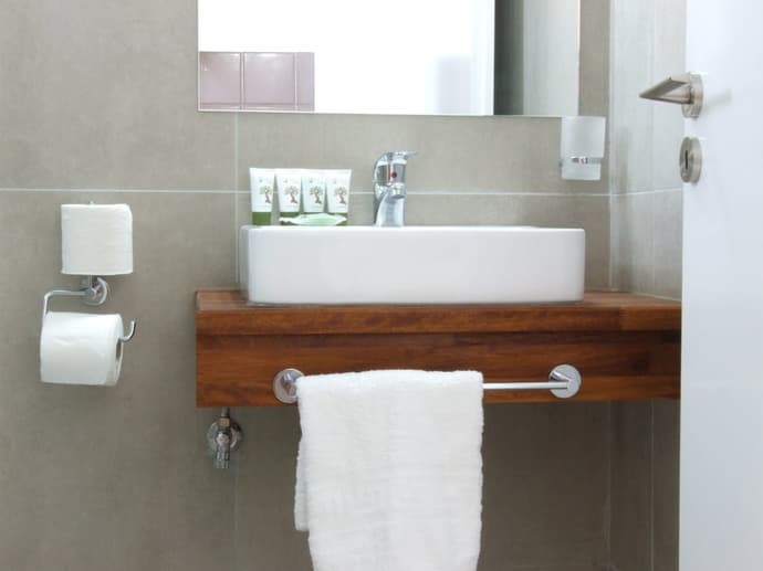 Sokrates Studios, Primary image