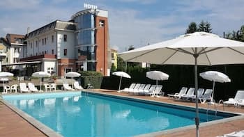 Nuova Italia, Primary image