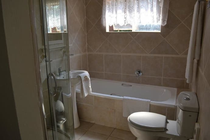 Pretoria North Lodge, Room