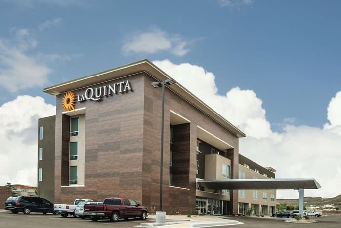 La Quinta Inn & Suites by Wyndham Kingman, Primary image