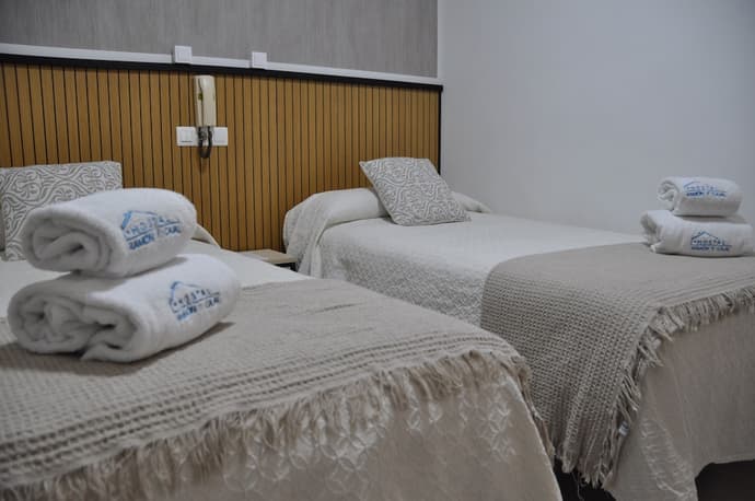 Hostal Ramón y Cajal, Primary image