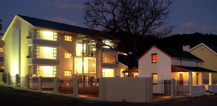 The Russel Hotel, Primary image