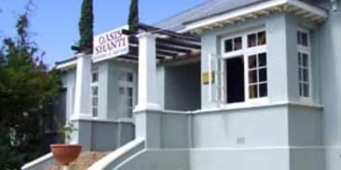 Oasis Shanti Backpackers, Primary image