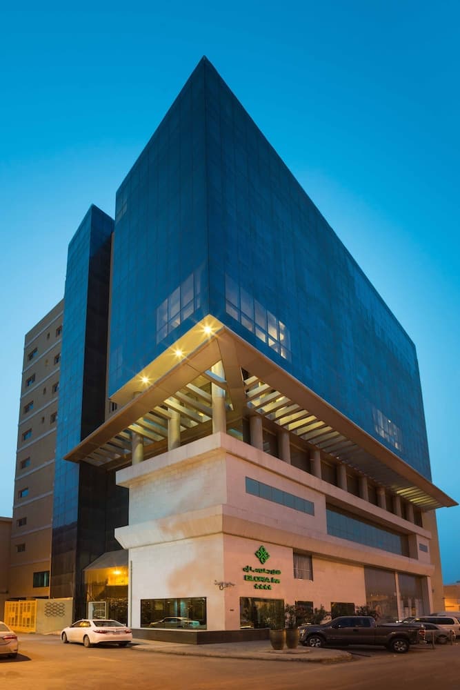 Gloria Inn Hotel, Primary image