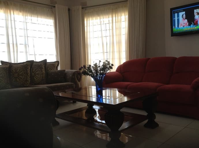 Cypress Executive lodge, Primary image