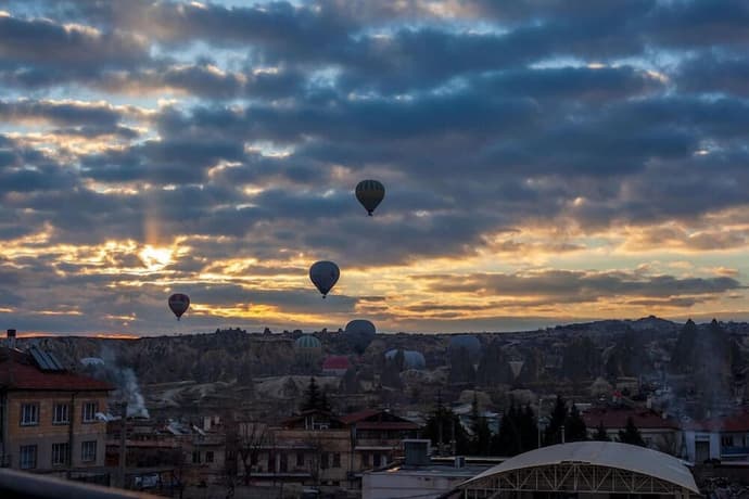 Peace Stone House, Primary image