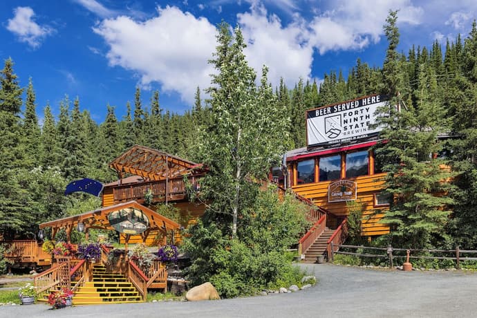 Denali Crow's Nest Cabins, Primary image