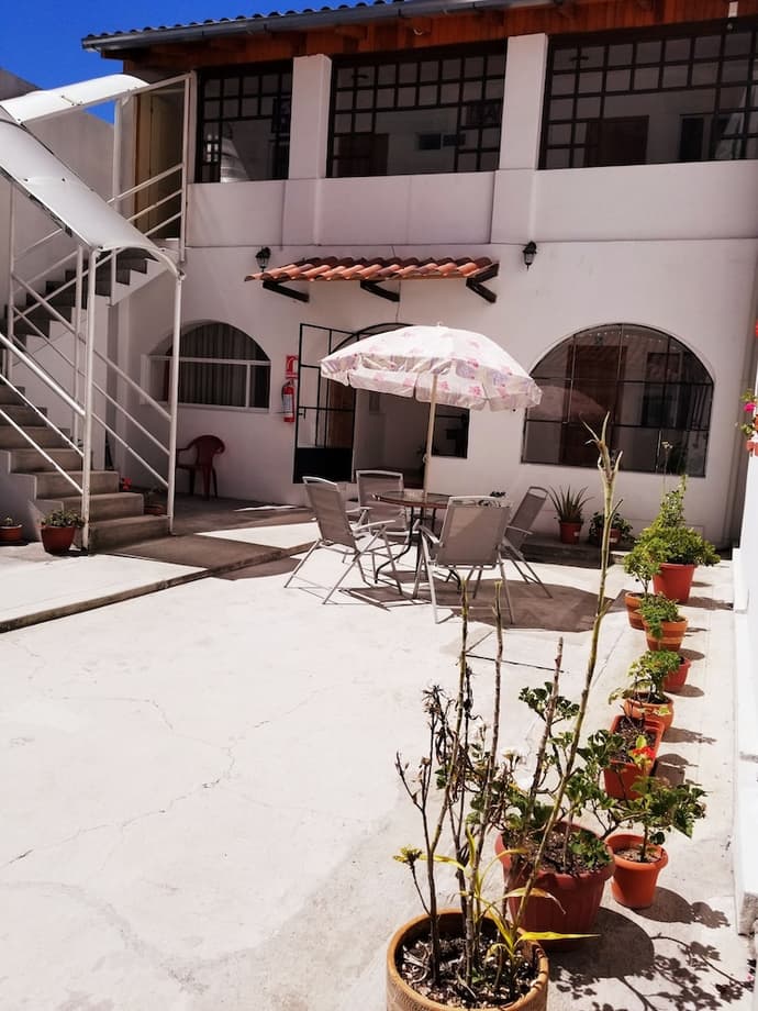 Heritage Inn, Primary image