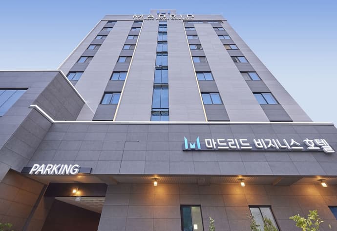 Madrid Hotel Gwangju, Primary image