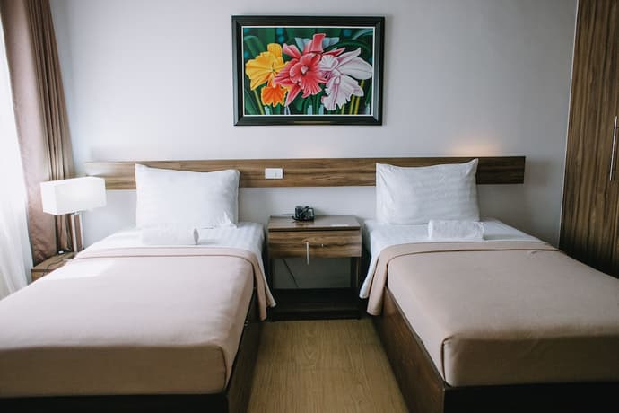 Leope Hotel, Primary image