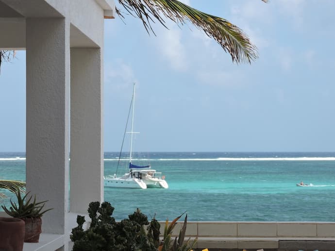 Spindrift Hotel, Primary image