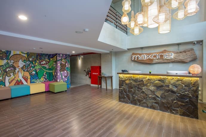 MaxOne Hotels at Ubud, Reception