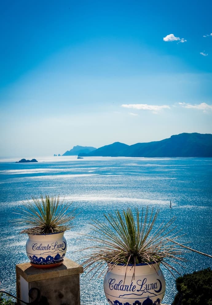 Calanteluna, Primary image