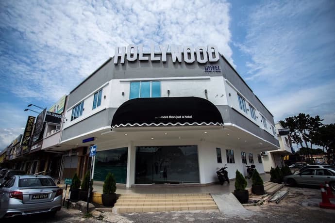 Hollywood Hotel, Primary image