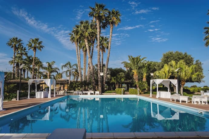 Nuovo Castello Crisilio, Primary image