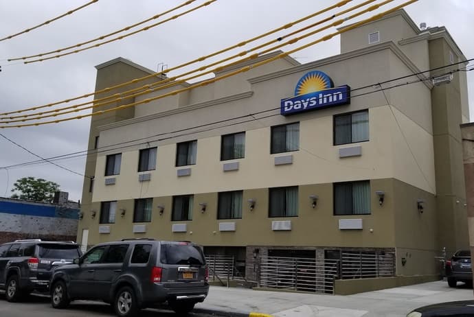 Days Inn by Wyndham Brooklyn Marine Park, Primary image