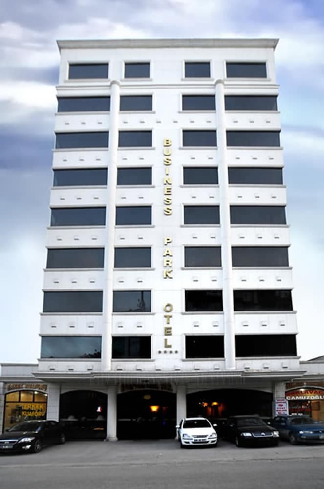 Business Park Hotel, Primary image