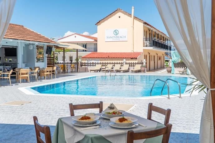 Sandy Beach Complex by Konnect - Poolside Studios and Seaside Apartments, Primary image