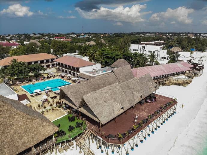 Amaan Beach Bungalows, Primary image