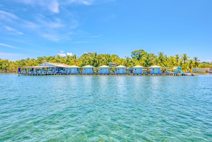 Cosmic Crab Resort, Primary image