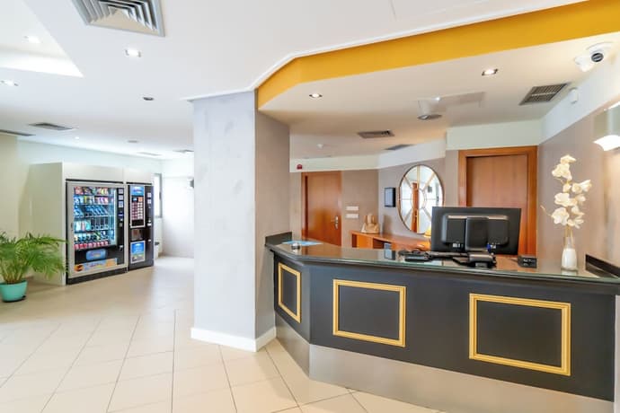 Hotel YIT Ciudad de Elche, Reception