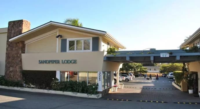Sandpiper Lodge, Primary image