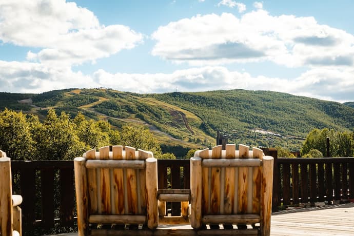 Highland Lodge, Primary image