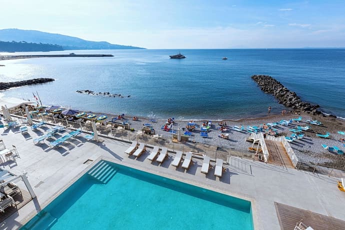 Alimuri Bay Resort, Primary image