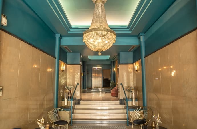 Bristol Hotel, Primary image