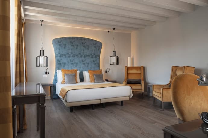 Campo Marzio, Primary image