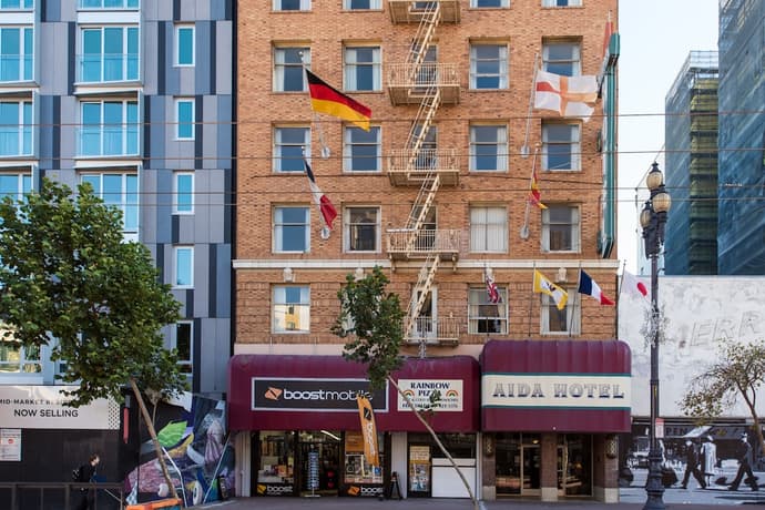 Aida Plaza Hotel, Primary image