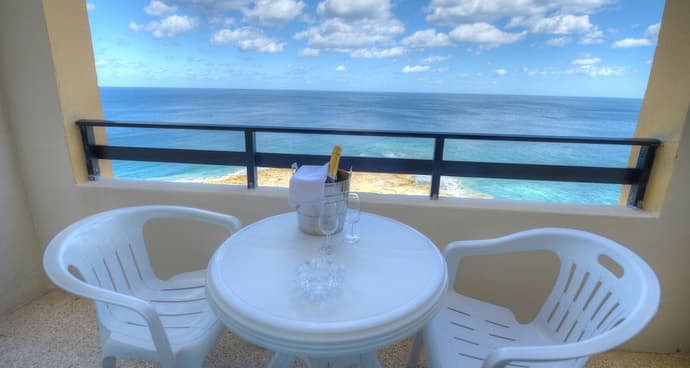 Europa Hotel, Primary image