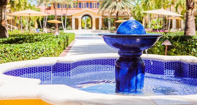 The Tuscany on Grace Bay, Lobby