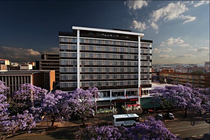 Arcadia Hotel, Primary image