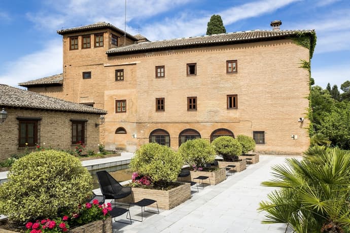 Parador de Granada, Primary image