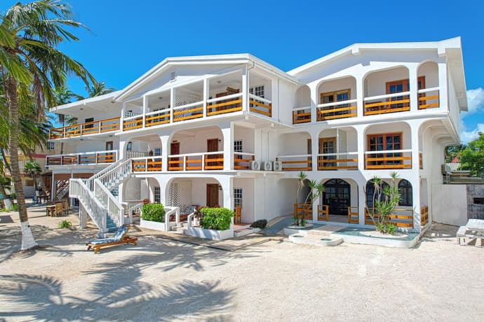 Corona Del Mar, Primary image