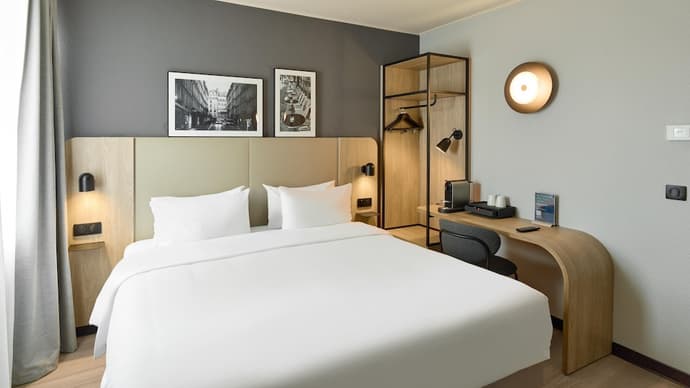 Campanile Prime - Argenteuil, Primary image