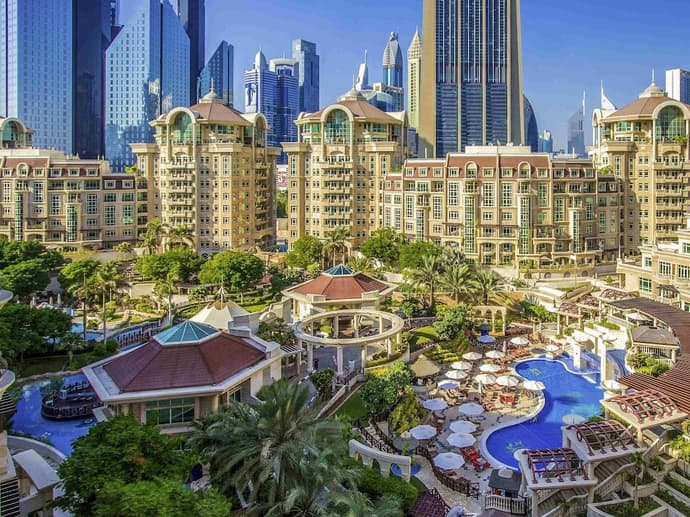 Swissôtel Al Murooj Dubai, Primary image