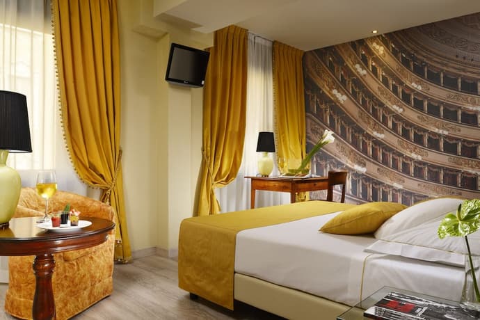 Hotel Pierre Milano, Primary image