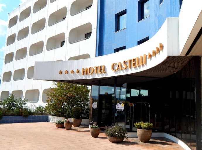 Hotel Castelli, Primary image