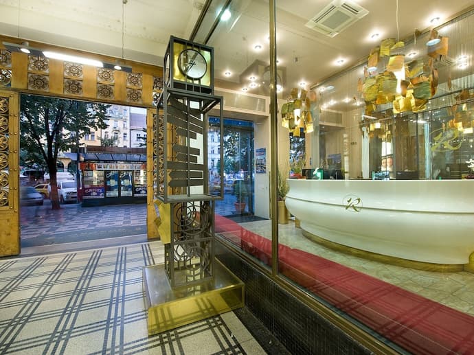 EA Hotel Rokoko, Lobby