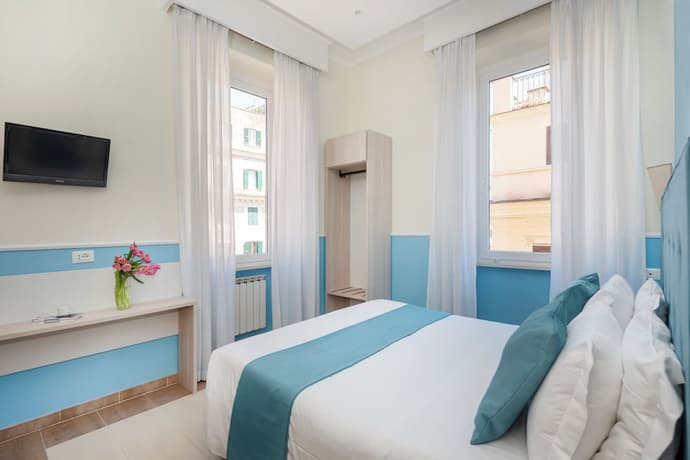 Parker, Primary image