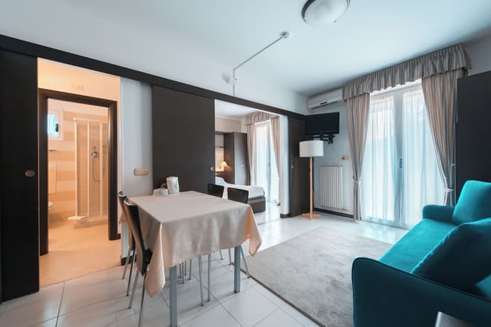 Loano 2 Village, Primary image