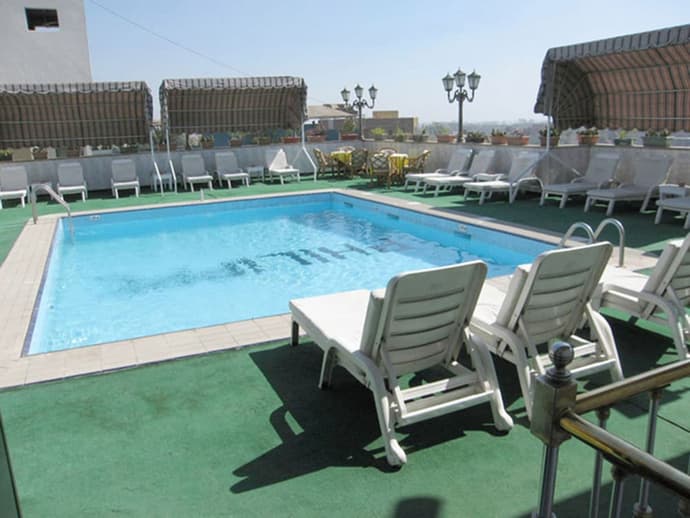 Philippe Luxor Hotel, Primary image