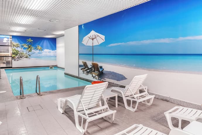 Abacus Hotel, Primary image