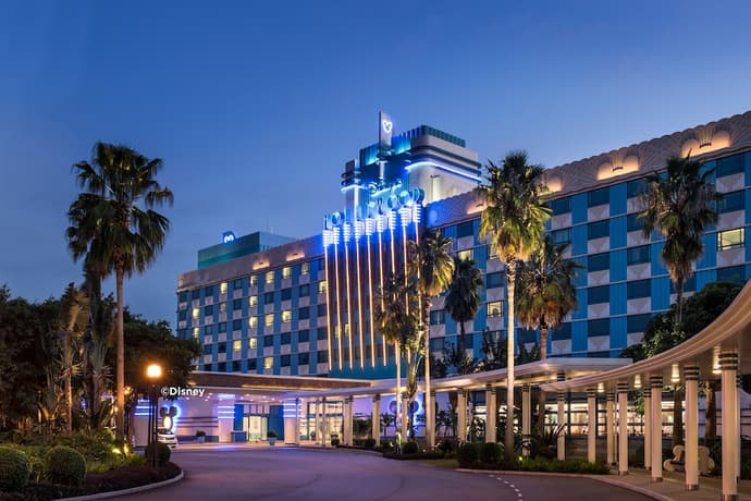Disney's Hollywood Hotel, Primary image