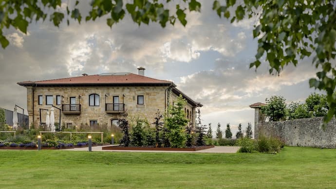 CoolRooms Palacio de Luces, Primary image